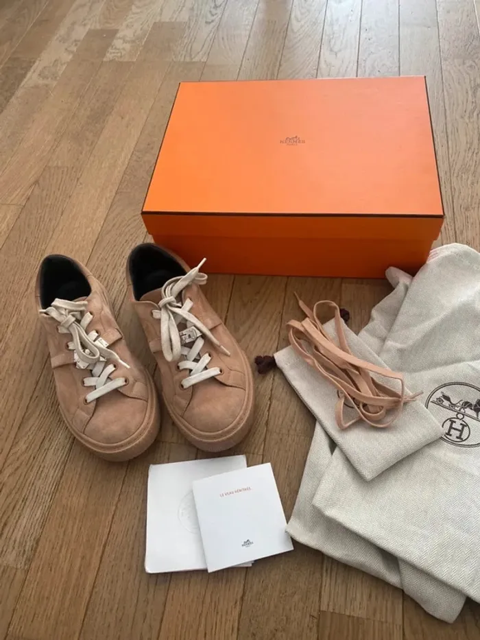 Baskets sneakers Day en daim rose Hermès taille 37 - photo numéro 2