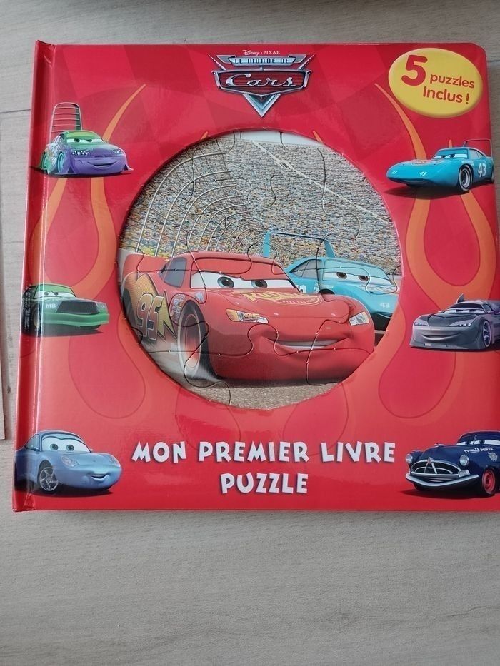 Livre puzzles Cars