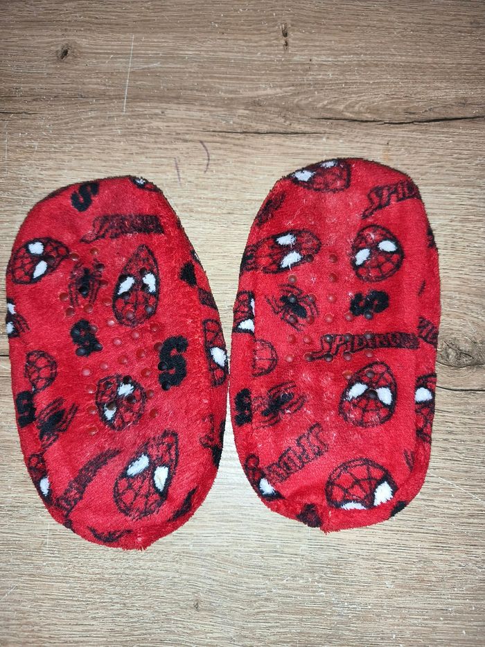 Chausson spiderman - photo numéro 2