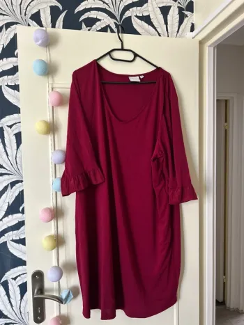Robe bordeaux