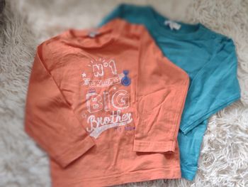 Lot de 2 t-shirts manches longues 18 mois