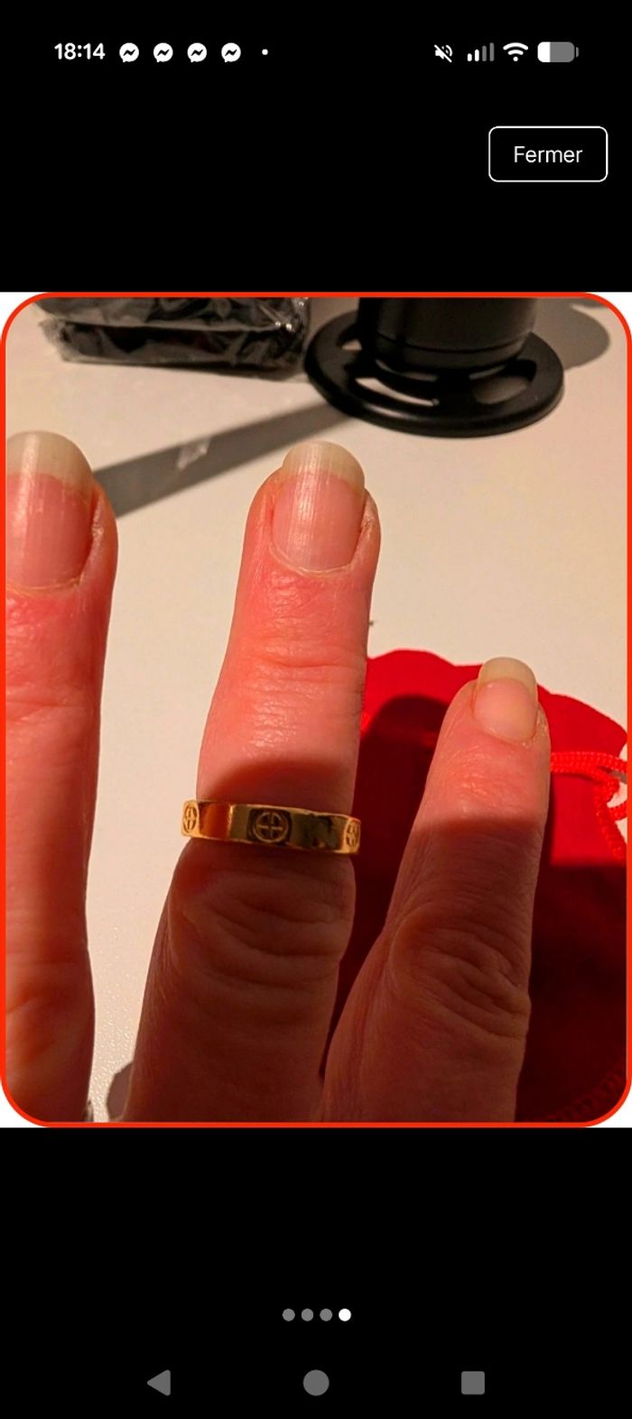 Bague Style "Love" en Titane Doré - Neuve - Taille 55 - photo numéro 3