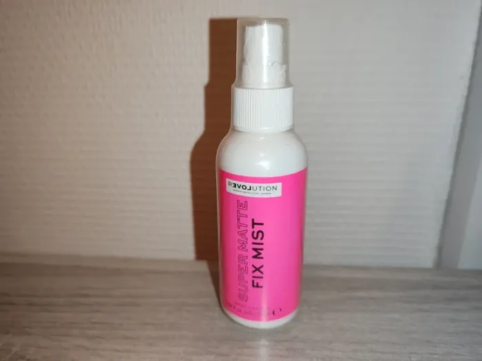 Spray fixateur révolution