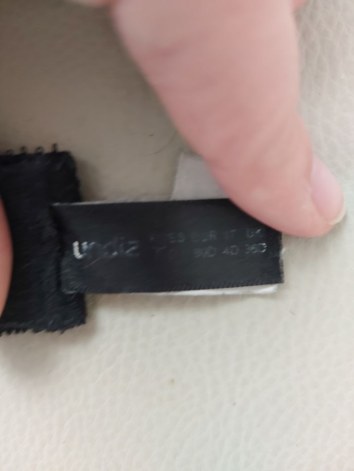 Soutien gorge/lingerie femme en dentelle noir 80D Undiz - photo numéro 2