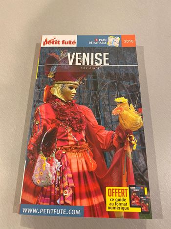 Petit futé Venise neuf avec carte