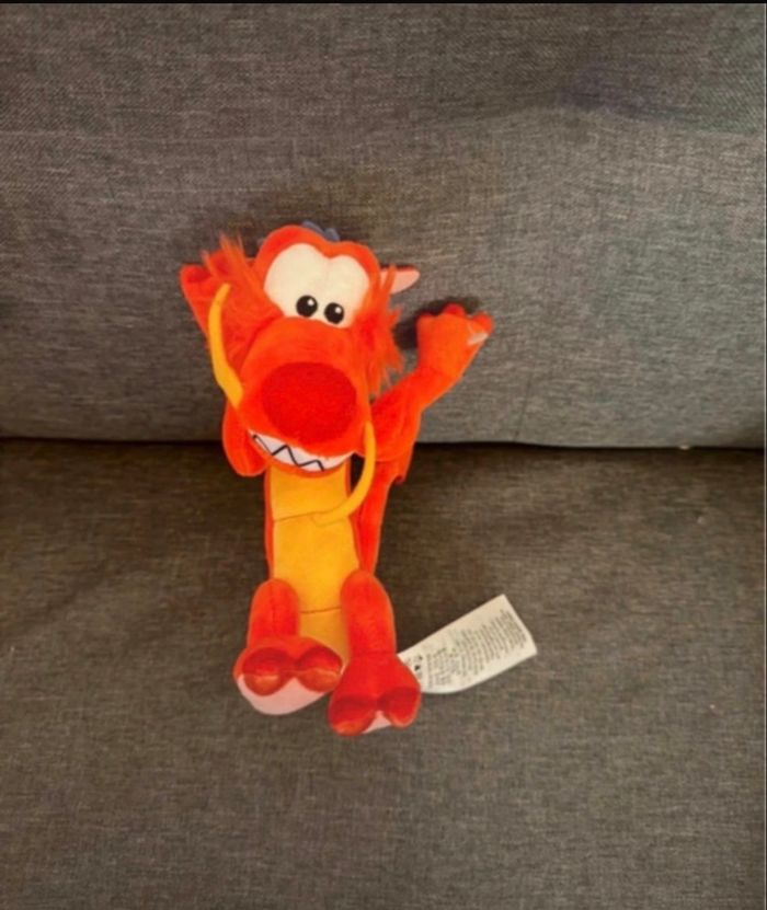 Peluche aimantée mushu Disney mulan Disney