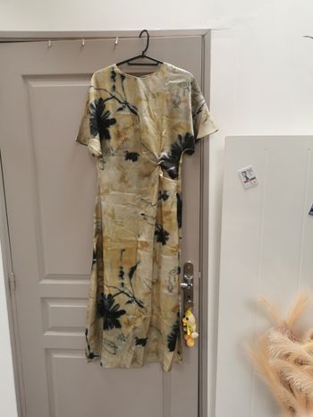 Robe longue neuve taille L