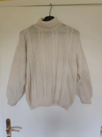 Pull en maille 48 crème fabriqué en Italie