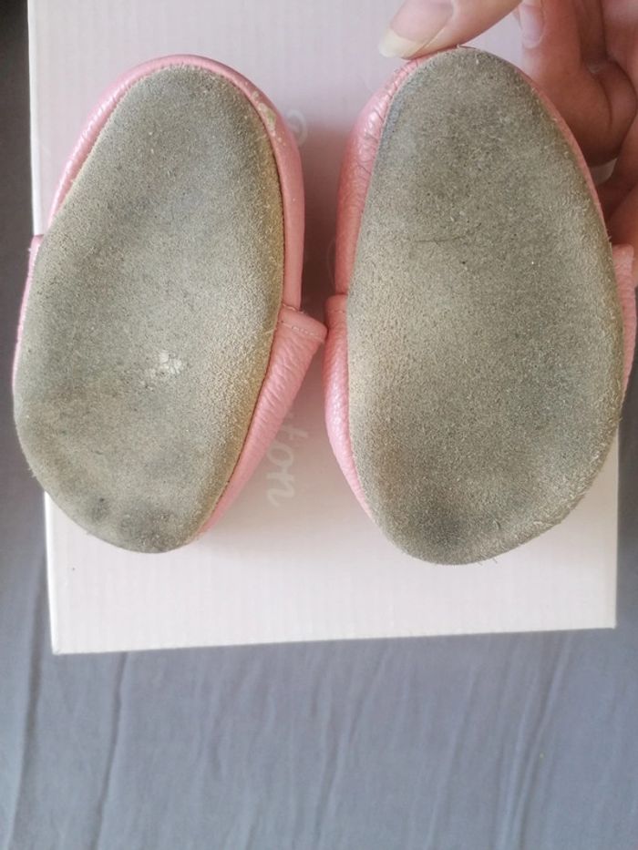 Chaussons bébé - photo numéro 2