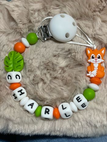 Attache tétine renard