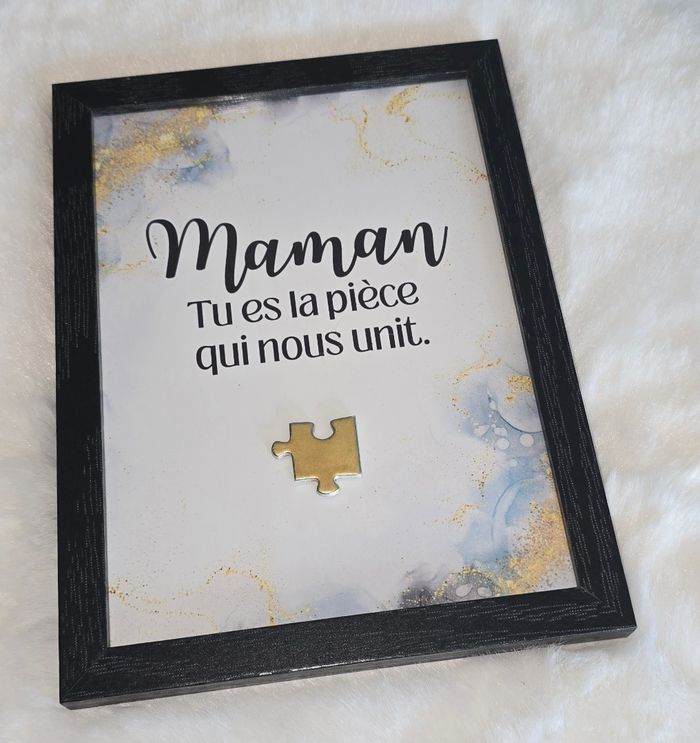 Cadre Maman Tu es la pièce qui nous unit. - photo numéro 1