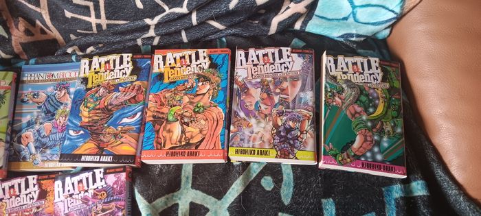 Jojo's bizarre adventure phantom blood et battle tendency complet - photo numéro 3