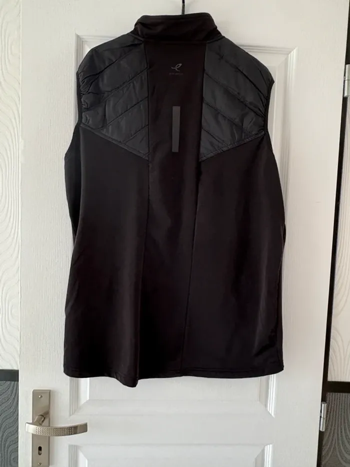Veste sans manches Running sport T.XL - photo numéro 4