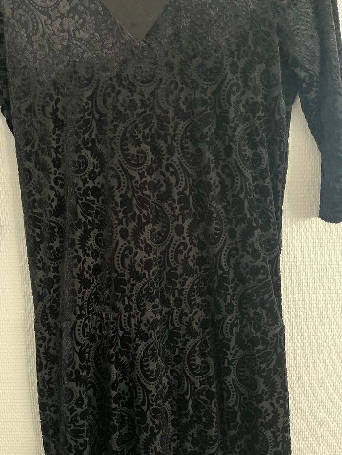 Petite robe noire - photo numéro 3