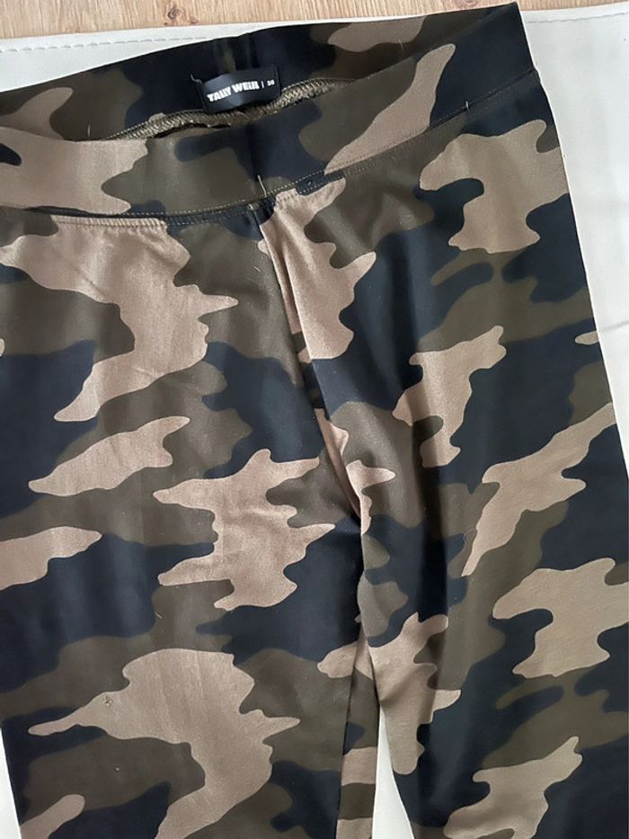 Leggin sport motif militaire taille 36 / s - photo numéro 3