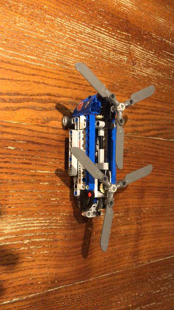 Lego hélicoptère rescue
