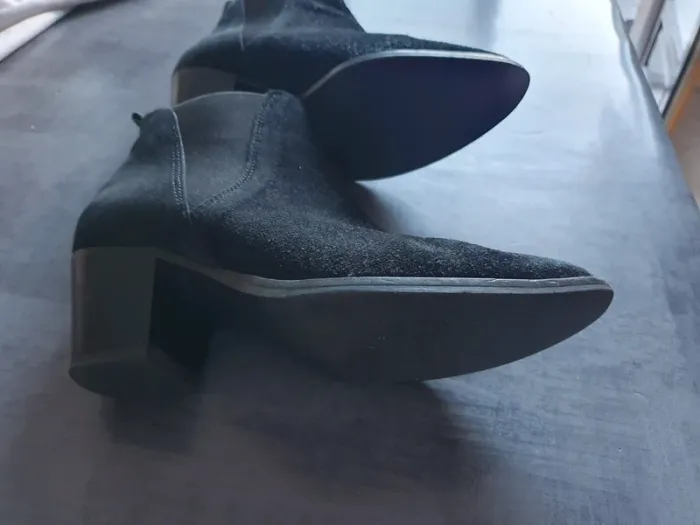 Bottines noires - photo numéro 3
