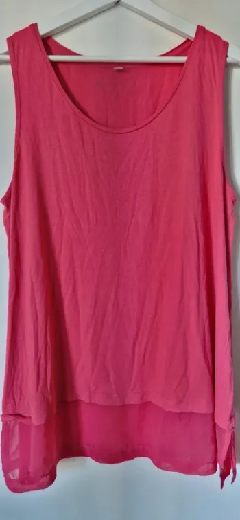 Top fushia