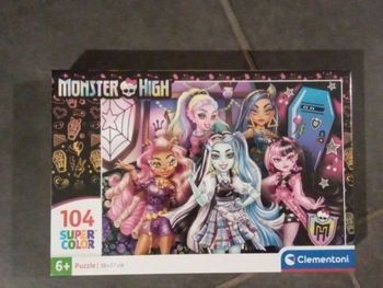 Puzzle MONSTER HIGH