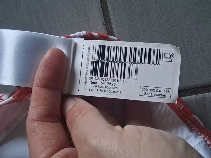 Maillot de bain 1 pièce Décathlon Taille 46 - photo numéro 8