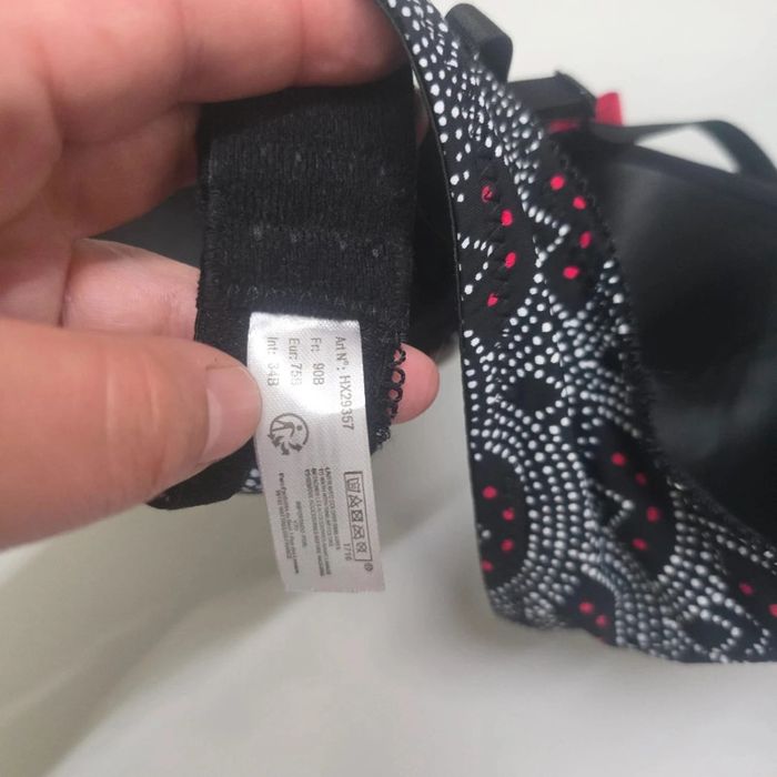 Soutien gorge neuf - photo numéro 6