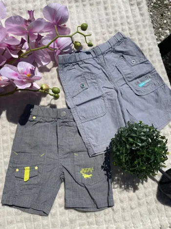 Lot 2 shorts garçon – 6 mois et 12 mois