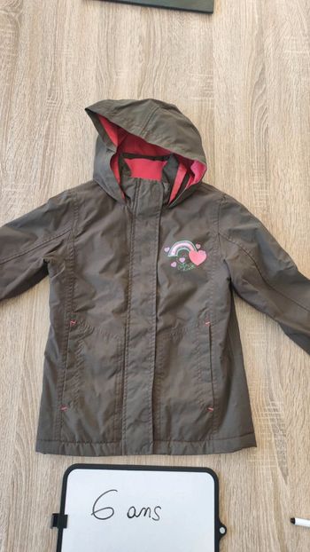 Manteau taille 6 ans