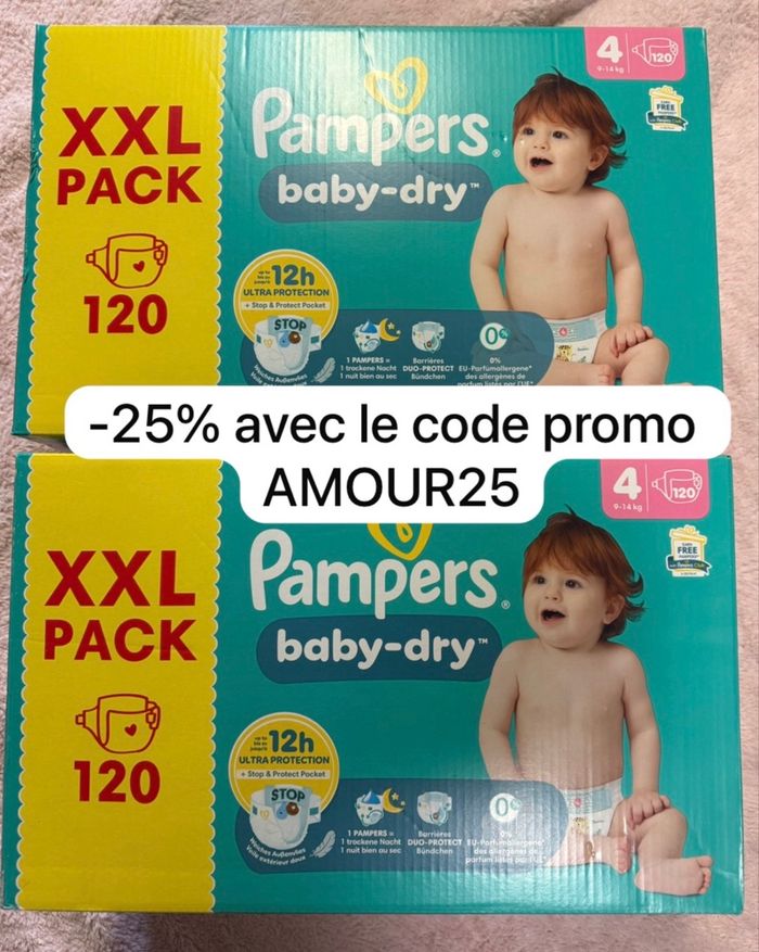 Deux XXl cartons de couches Pampers taille 4 normal