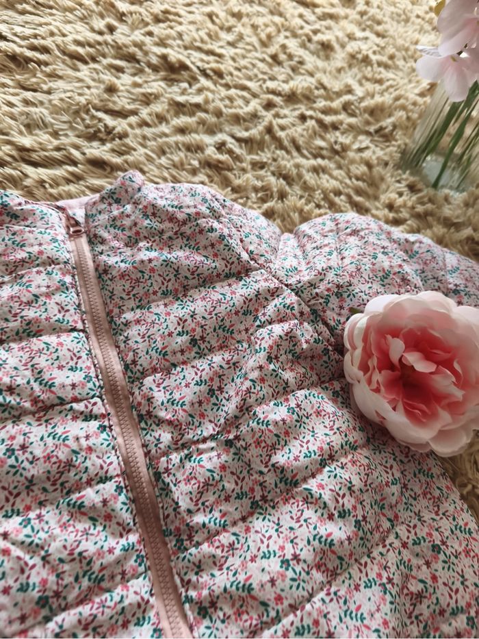Veste fille fleurs Vertbaudet neuve 6 ans - photo numéro 2