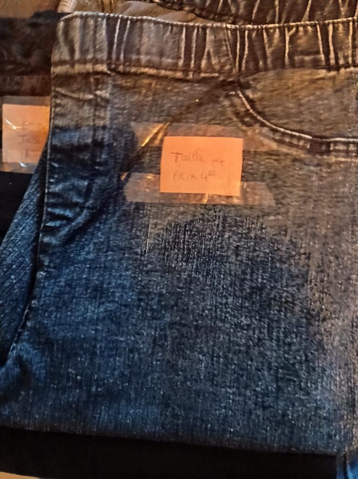 Vêtements femmes - photo numéro 4