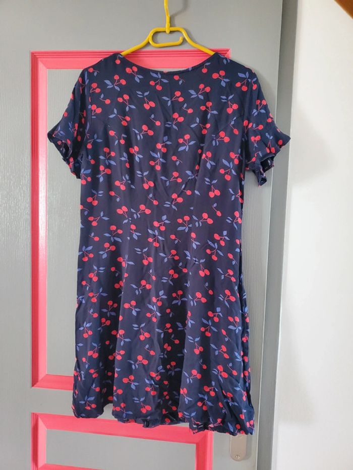 Robe boutonnée - photo numéro 4