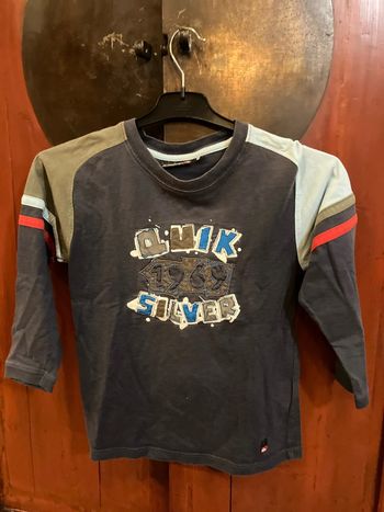 Quiksilver t shirt manche longue taille 8 ans