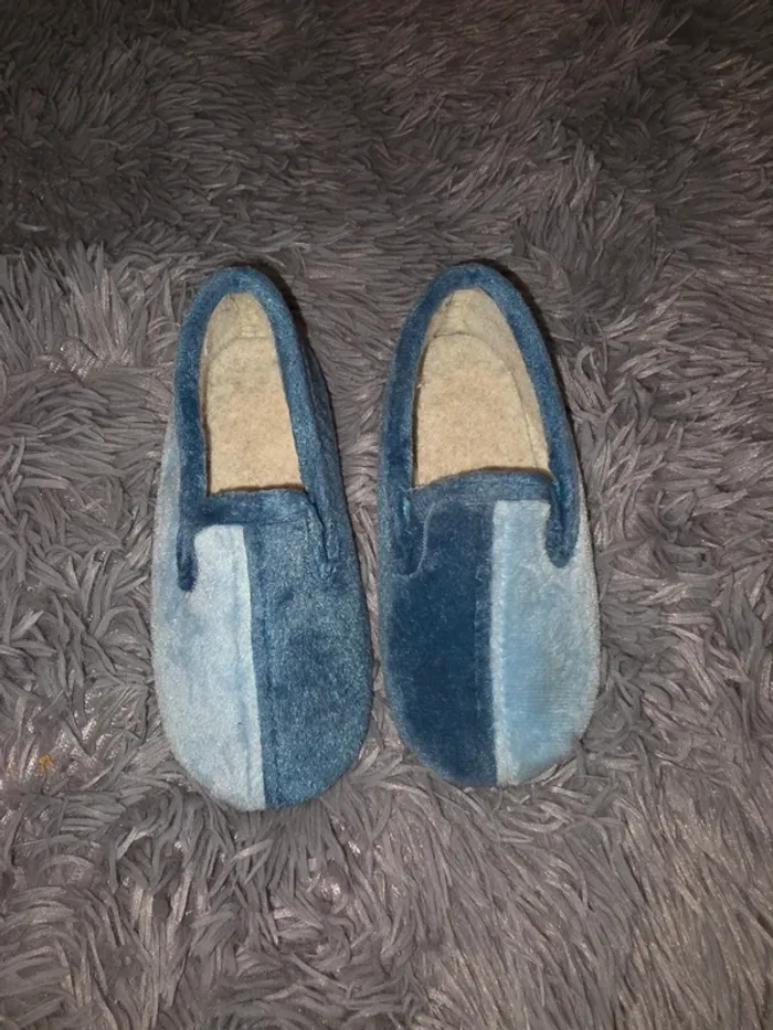 Chausson bleu