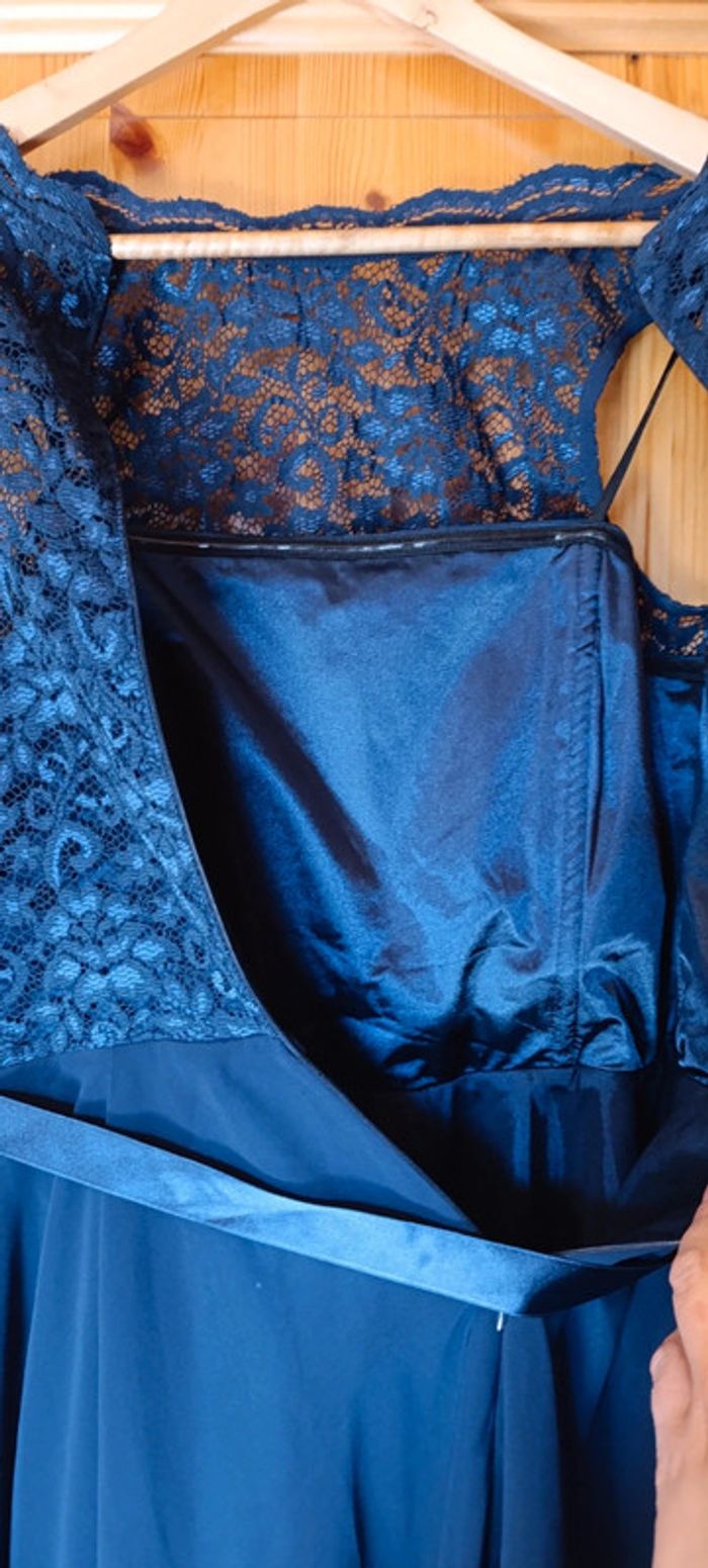 Robe bleue marine swing taille 40/L/12 - photo numéro 10