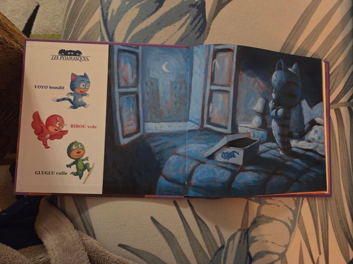 Livre les pyjamasques et le père noel rebelle - photo numéro 3