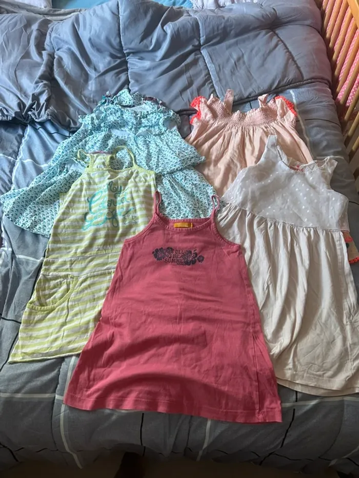 Lot vêtements fille 6 ans - photo numéro 11