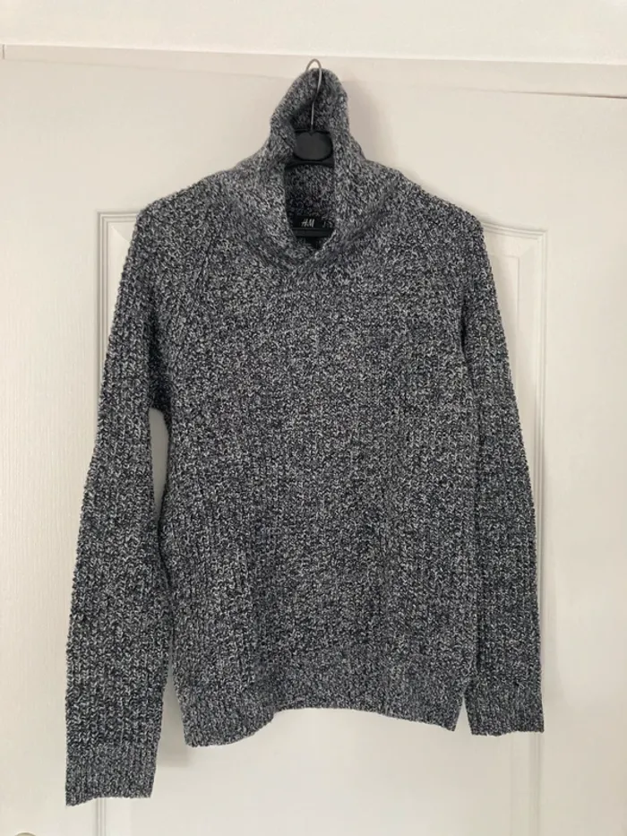 Lot 7 pulls/sweats - photo numéro 19