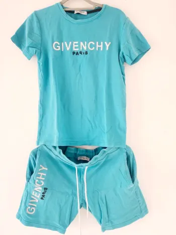 Ensemble short + t-shirt  Taille S