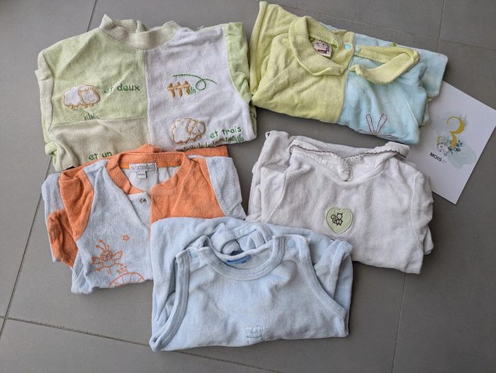 Lot 5 pyjamas velours 3 mois