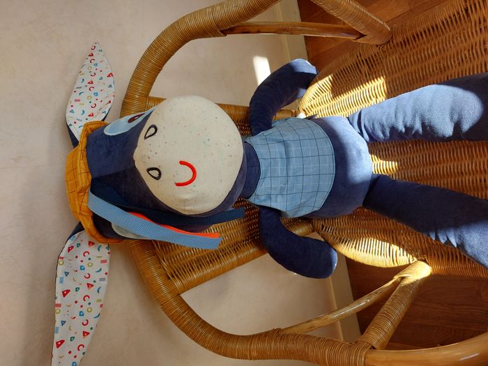 Peluche Lilliputiens Ignace âne velours bleu foncé 88cm