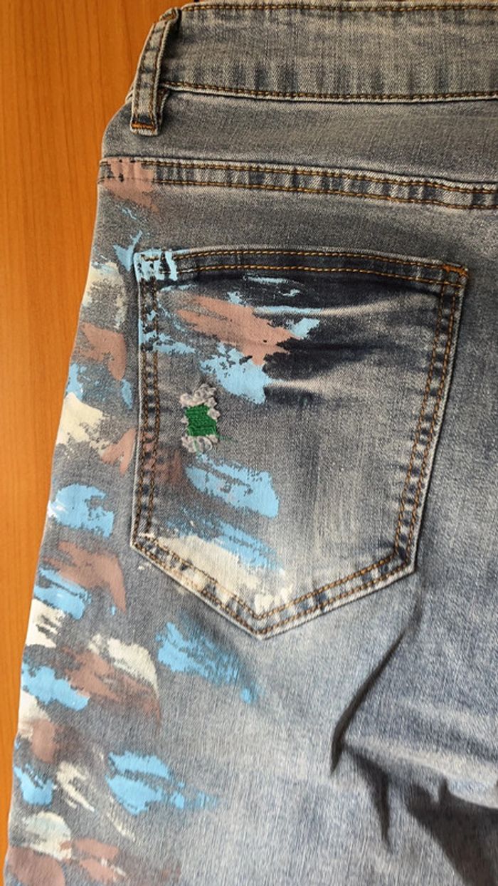 Jean avec taches de peinture taille 30 - photo numéro 7