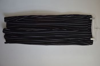 Pantalon noir à rayures blanches fluide – Taille S – DIVIDED (H&M)