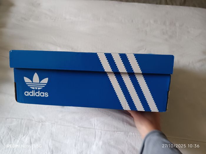 Adidas gazelle indoor noires / blanches. Taille 40 - photo numéro 9