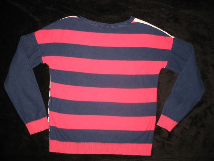 PULL BLANC ET MARINE A RAYURES FILLE "DPAM" - 10 ANS - n°01 - photo numéro 2