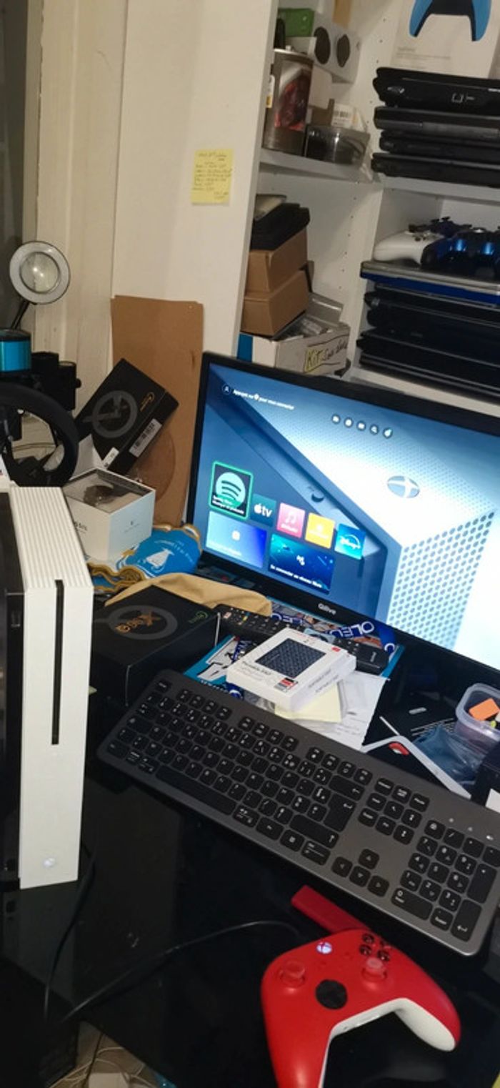 Xbox one s 500go fonctionnel - photo numéro 3
