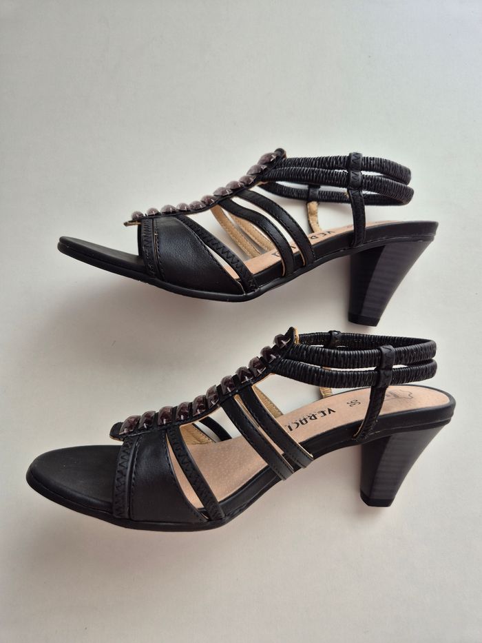 Sandales à talons Veracity taille 36 - photo numéro 2