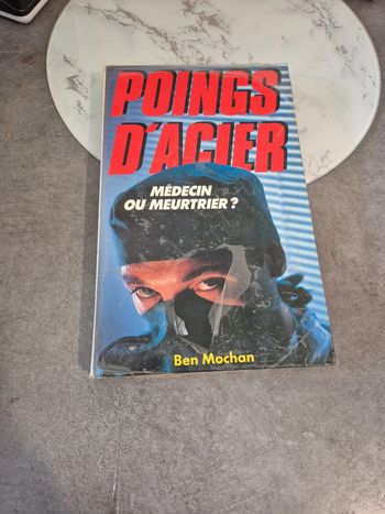 Poings d'acier