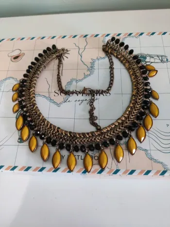 Collier ras de cou Zara