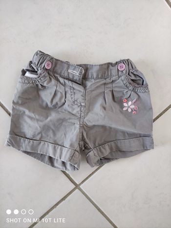 Short gris et rose fille 3 mois Gémo