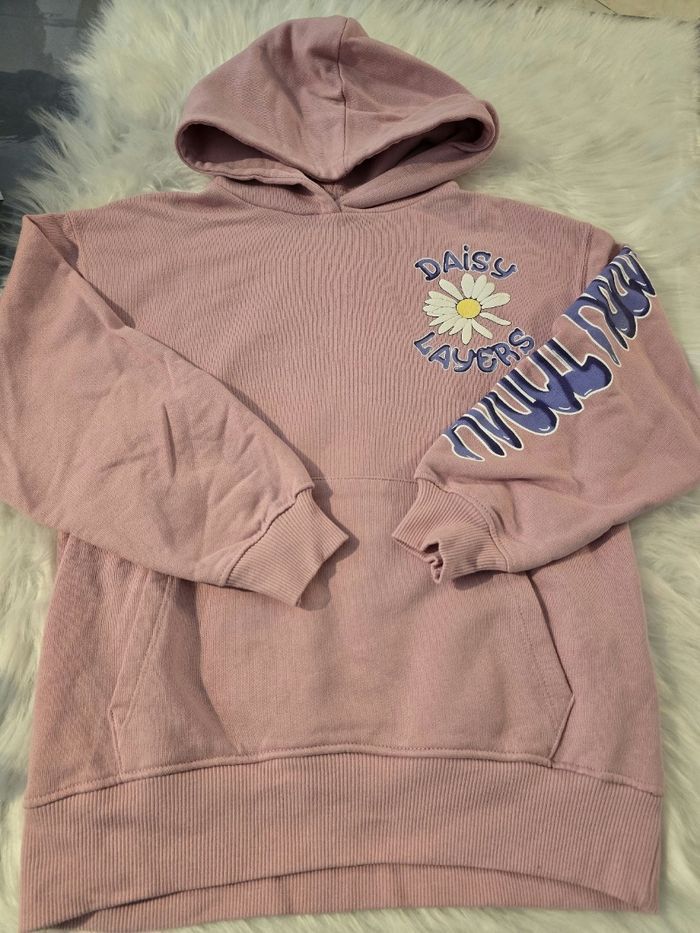 Neuf (non porté)🏷😍🤩🩷🩷 superbe sweat 10 ans fille 🤩😍🩷🩷